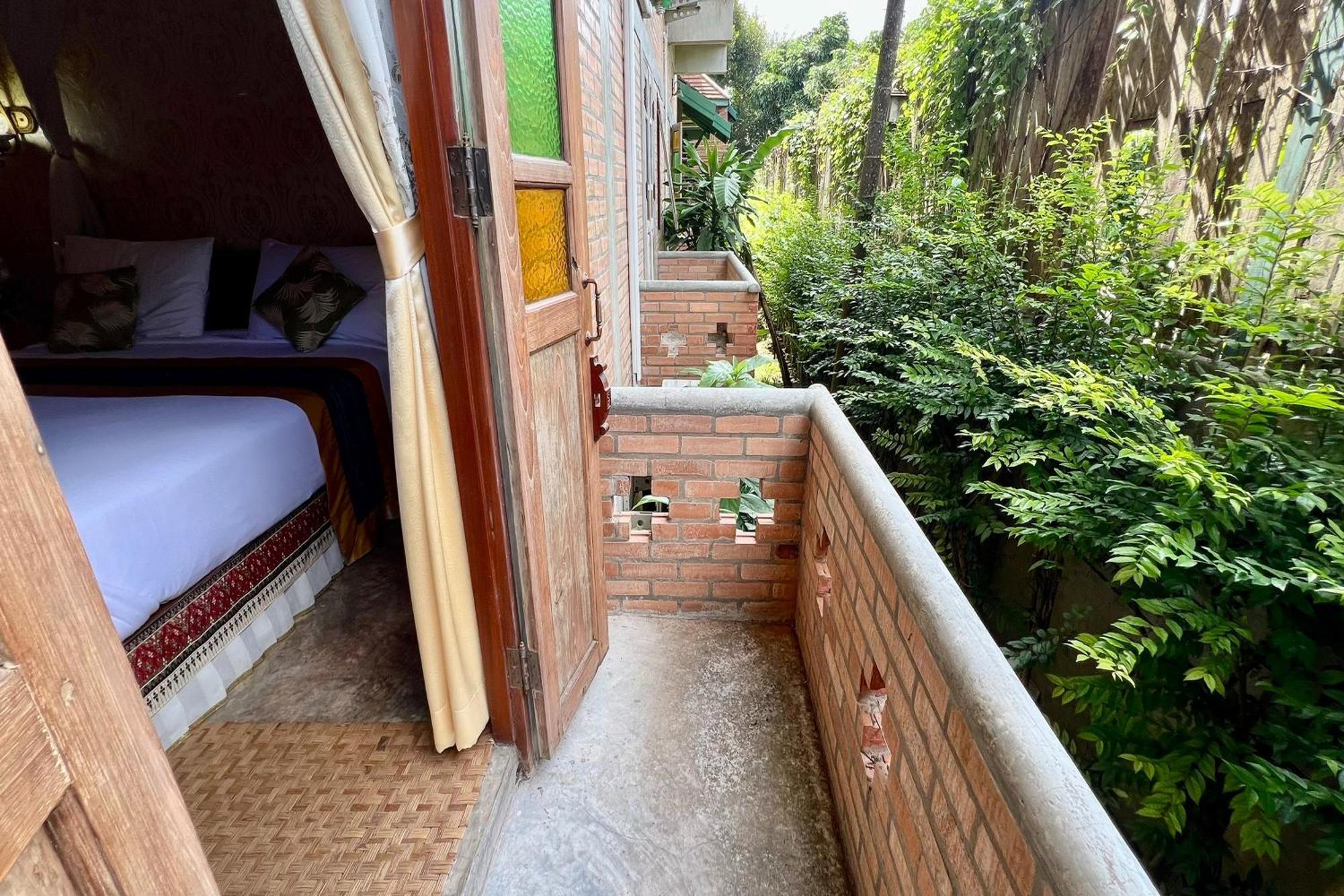 Amethyst Hotel Chiang Mai Exterior photo